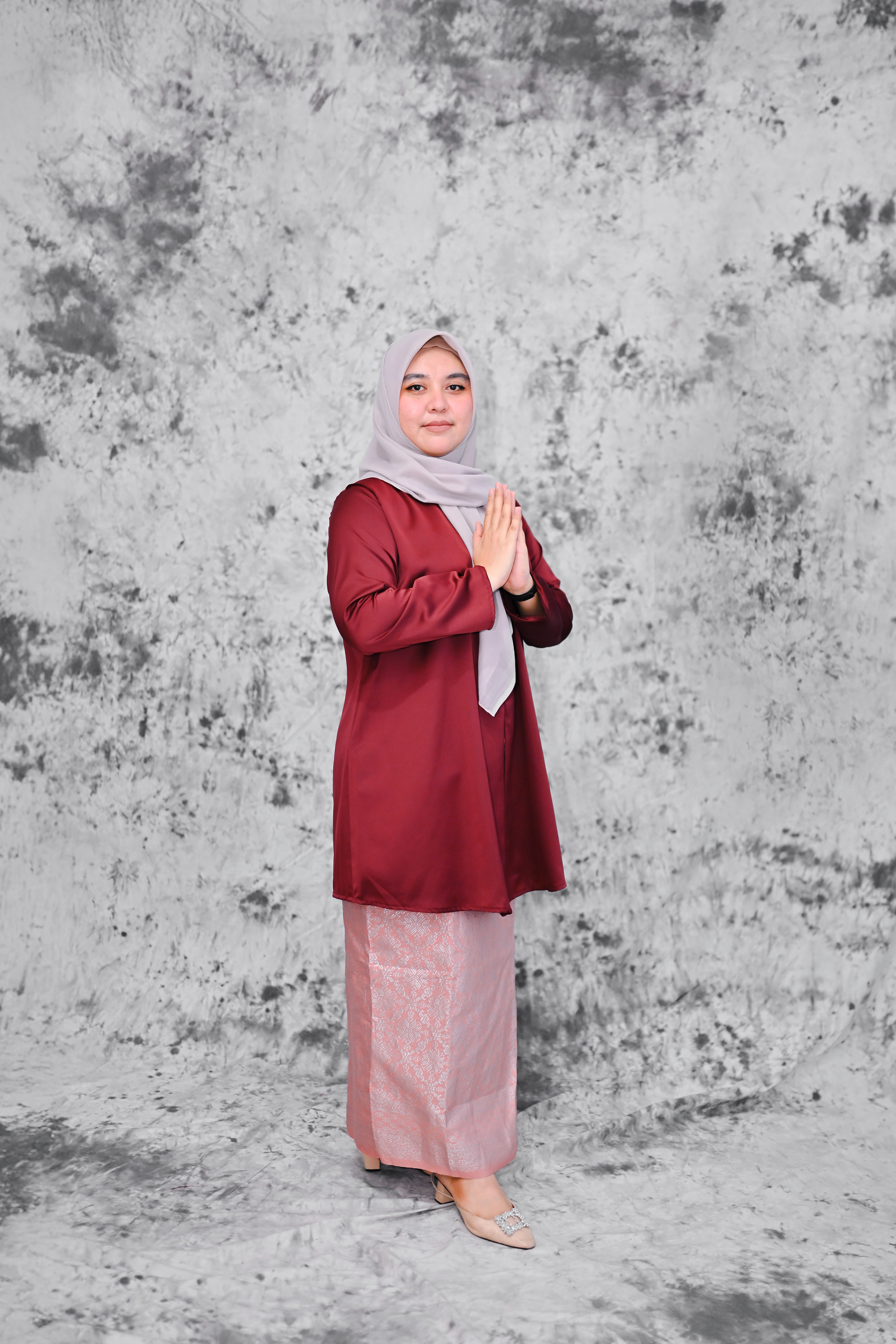 assetkps/AboutUs/Teacher/missSiti.JPG